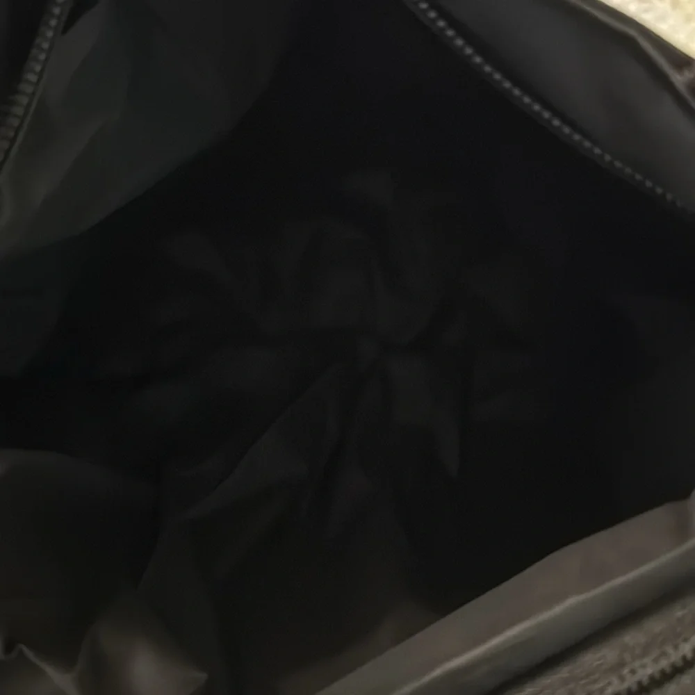Purse - Picture 3 of 3